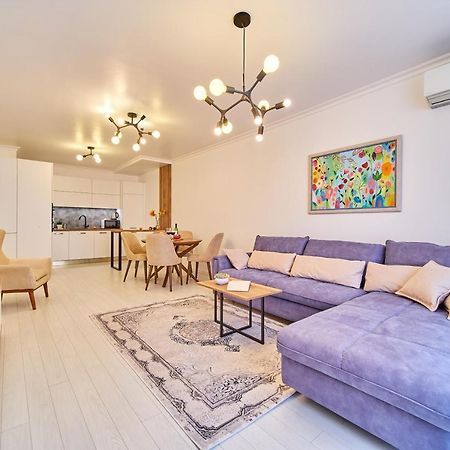 Premium Center Apartment In Grand Karavel Varna Buitenkant foto