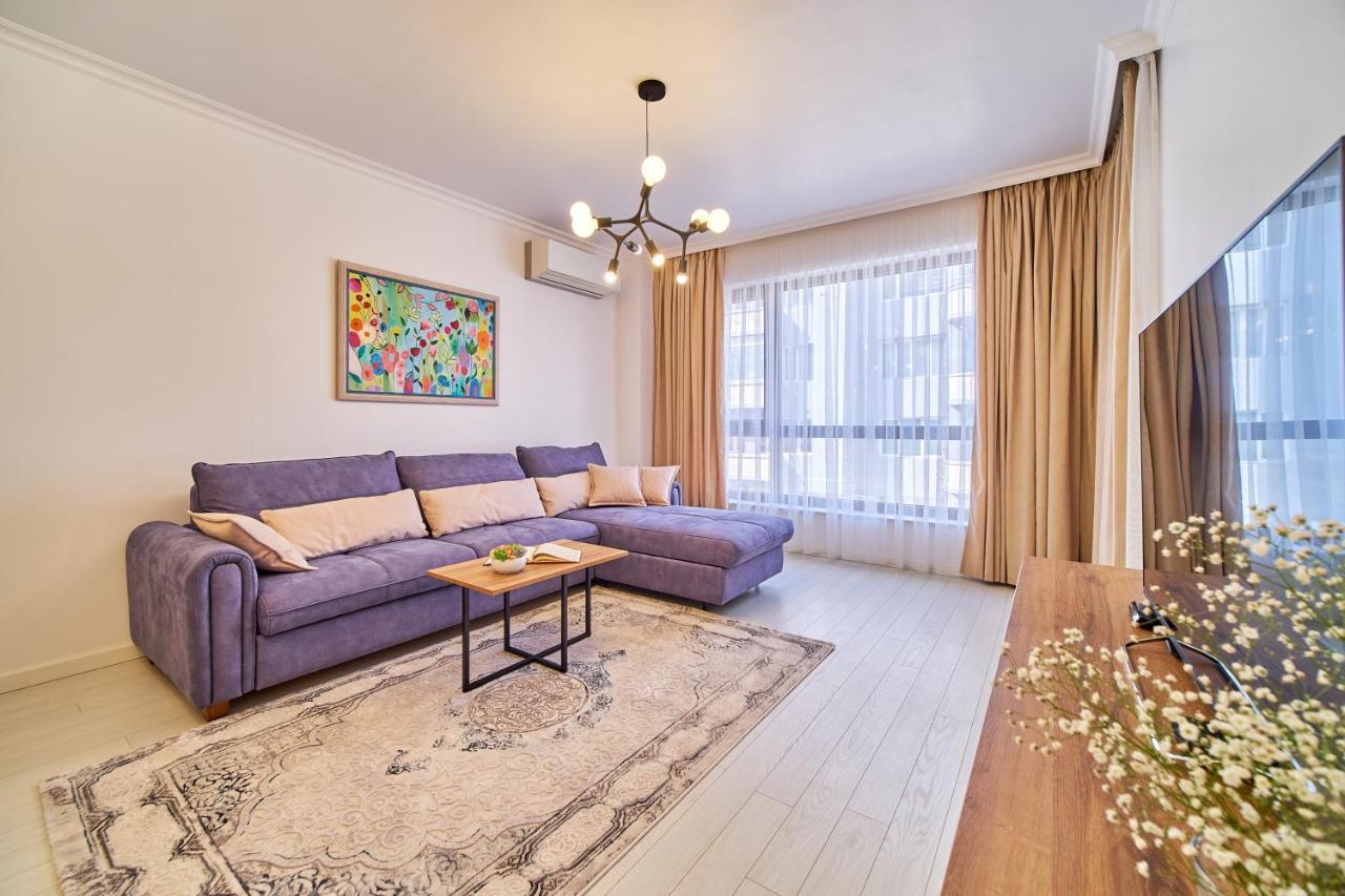 Premium Center Apartment In Grand Karavel Varna Buitenkant foto