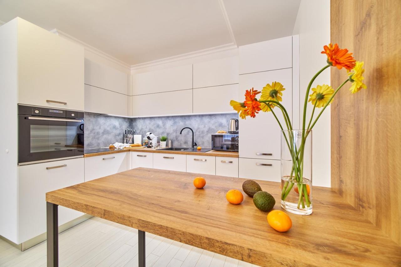 Premium Center Apartment In Grand Karavel Varna Buitenkant foto