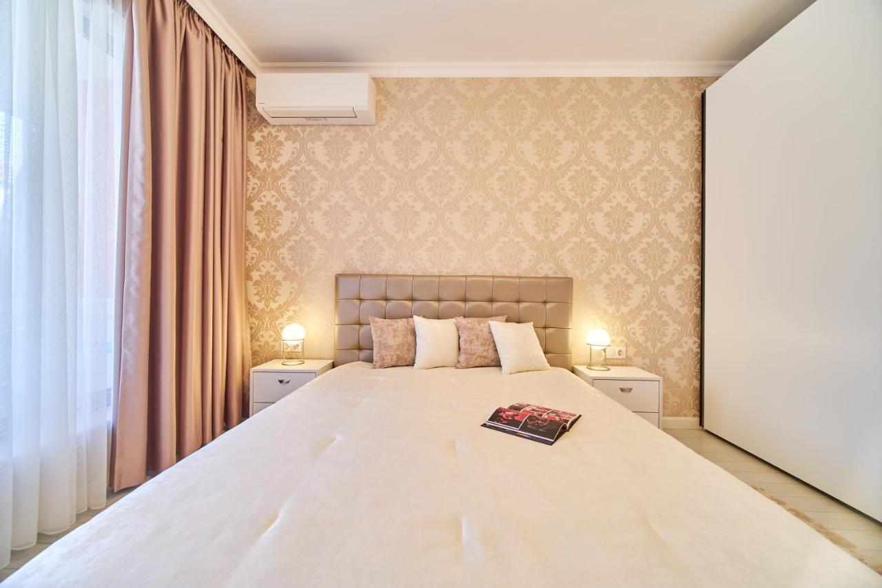 Premium Center Apartment In Grand Karavel Varna Buitenkant foto