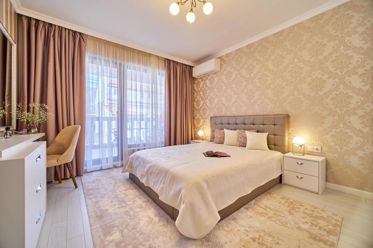 Premium Center Apartment In Grand Karavel Varna Buitenkant foto