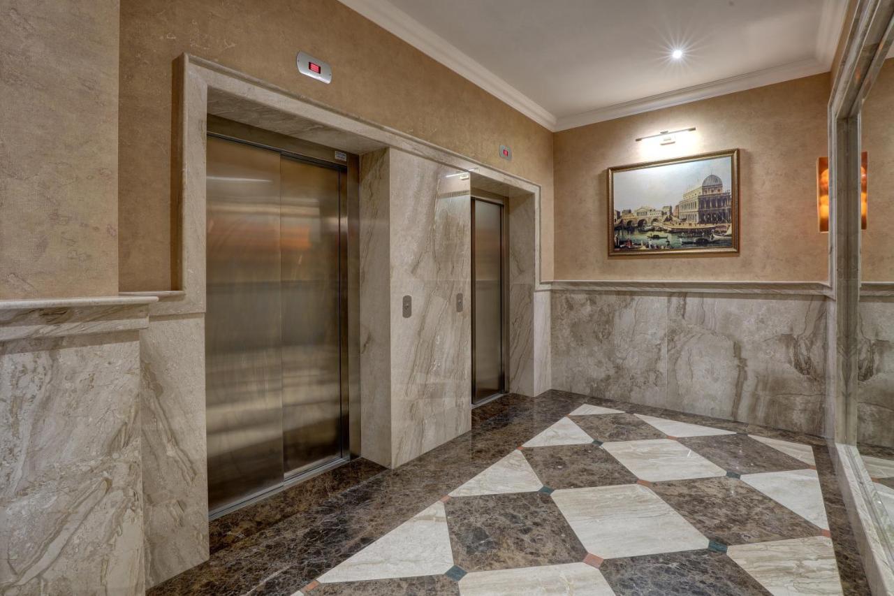 Premium Center Apartment In Grand Karavel Varna Buitenkant foto