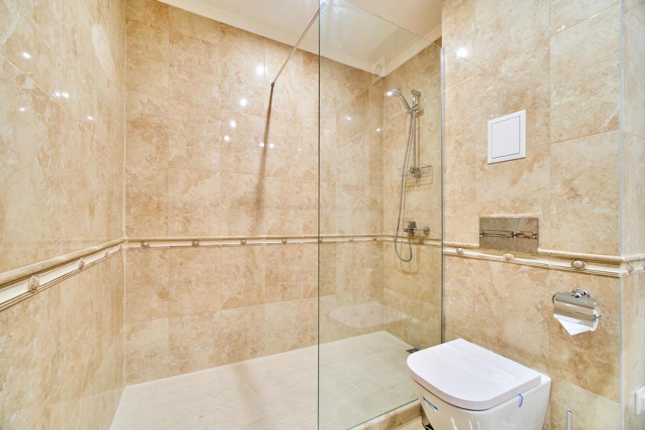 Premium Center Apartment In Grand Karavel Varna Buitenkant foto